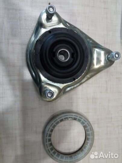 Опора передней подвески на Гранту