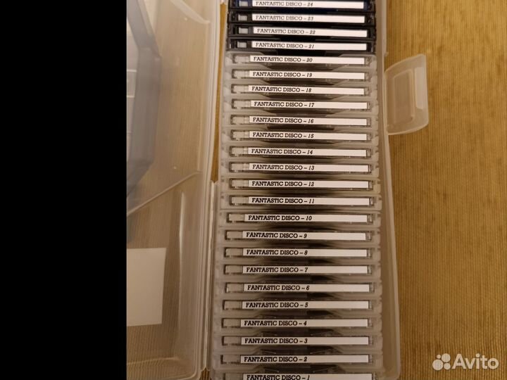 Минидиски со сборником диско 80х