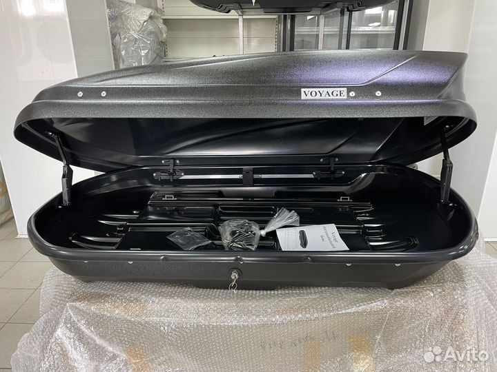 Автобокс Voyage 370л 145см Черный матовый