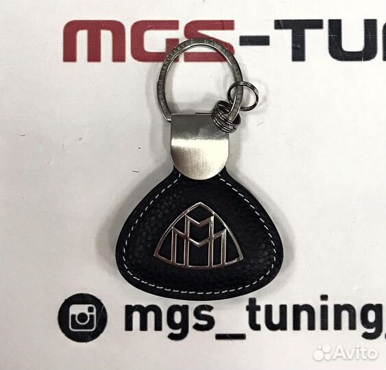 Кожаный брелок Maybach на ключ