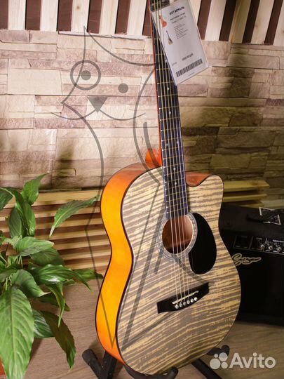 Акустическая гитара
