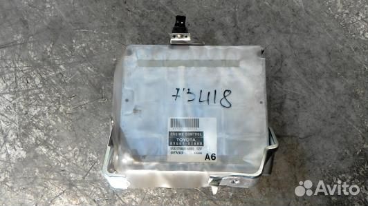 Блок управления двс toyota corolla E12 (73U18PC01)