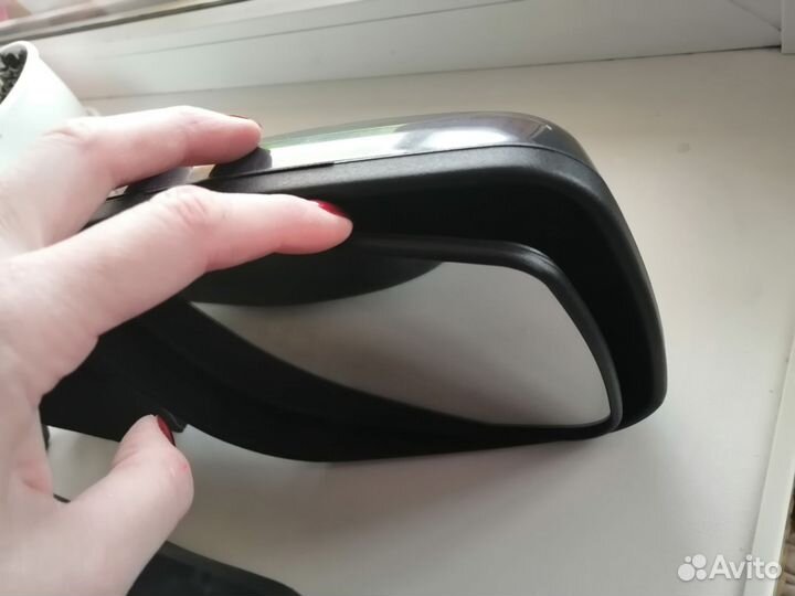 Зеркало заднего вида