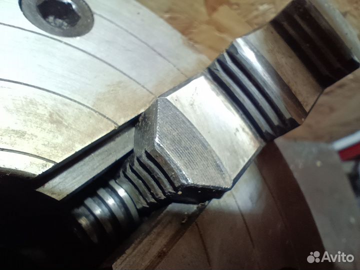 Токарный патрон150мм Япония