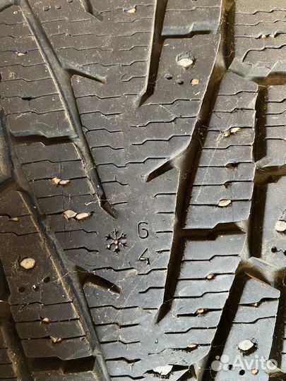 Nokian Tyres Hakkapeliitta 7 SUV 225/65 R17 106T
