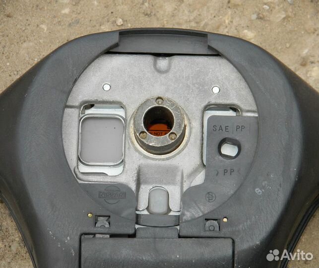 Руль Nissan Almera N15