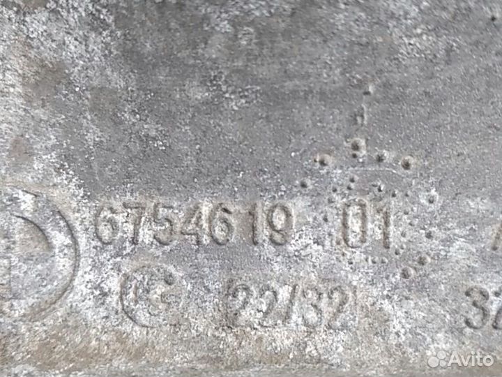 Кронштейн АКПП BMW E65 735