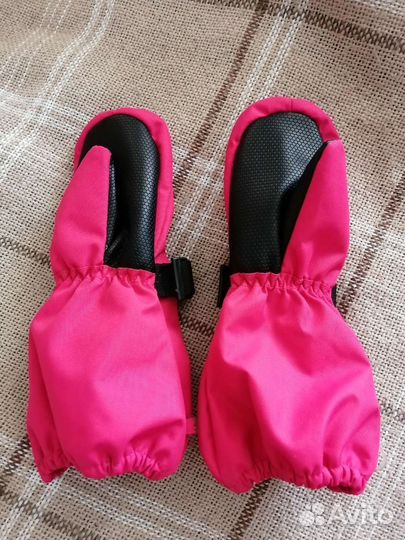 Варежки детские reima