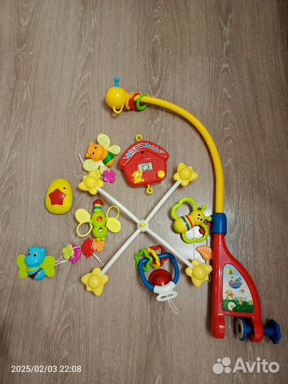 Мобиль на кроватку с пультом