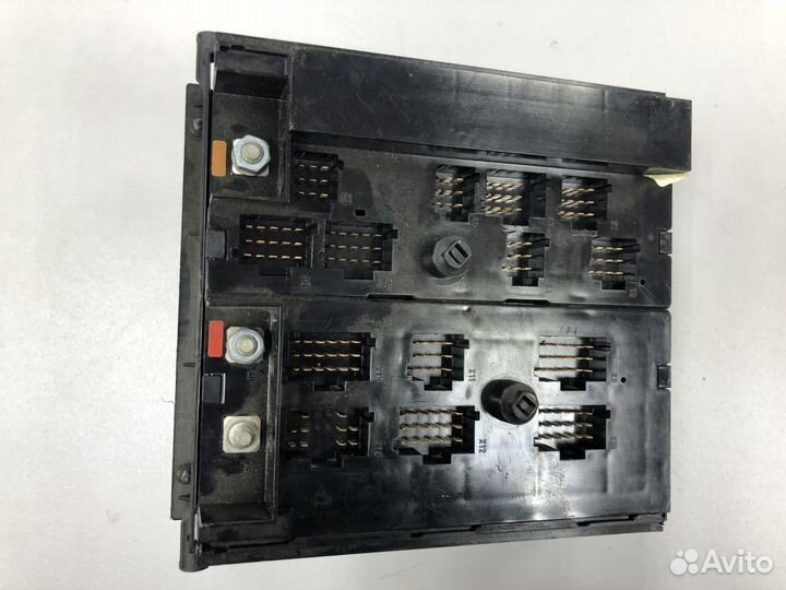 0015433115 блок предохранителей Mercedes Benz Ateg