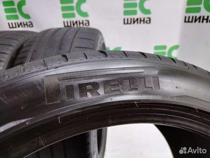 Pirelli P Zero PZ4 295/35 R21