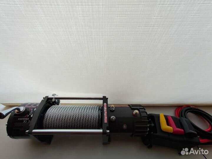 Лебедка электрическая автомобильная