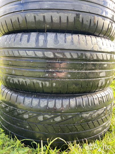 Goodyear EfficientGrip Performance 215/55 R16