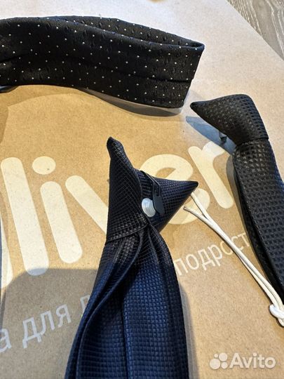 Галстук новый Gulliver