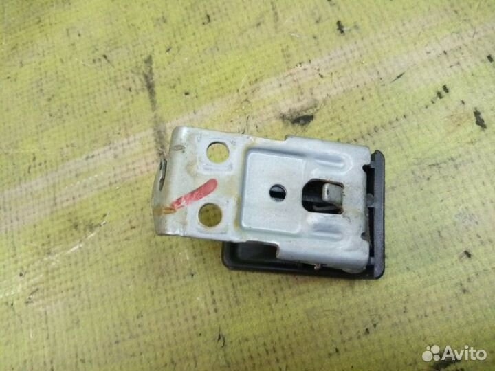 Ручка открытия капота Mitsubishi L200 KB4T 4D56