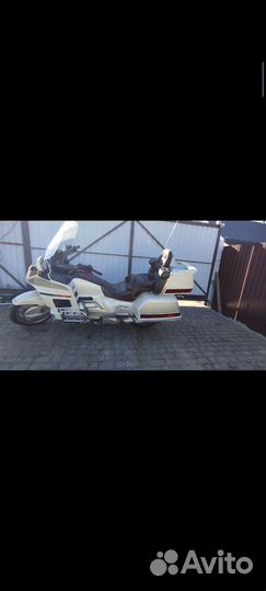 Мотоцикл Gold Wing