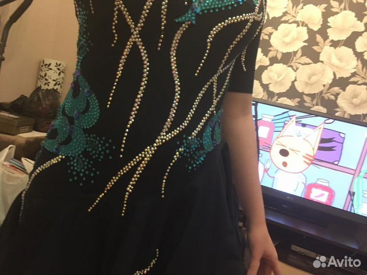 Платья для бальных танцев St,La