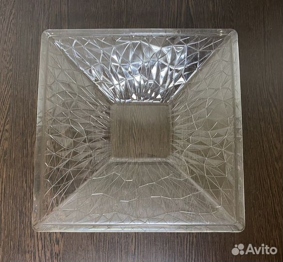 Ваза квадратная