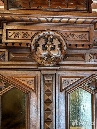 Изготовление шкафов на заказ. Резьба, массив