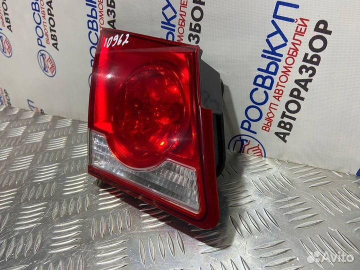 Фонарь левый Chevrolet Cruze J300