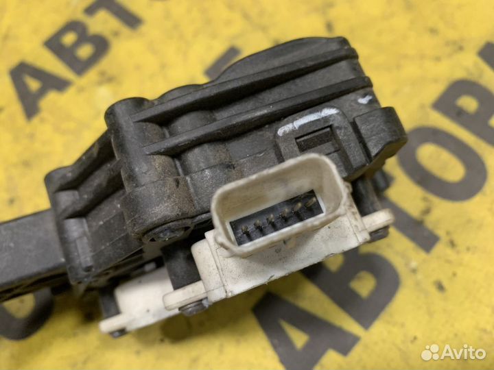 Педаль газа Chevrolet Cobalt