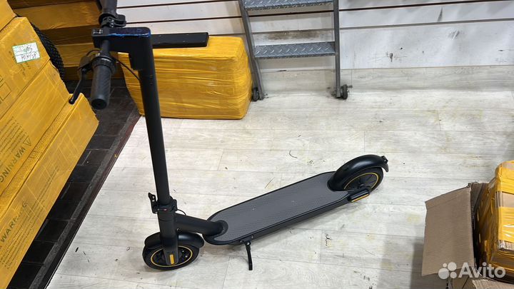 Электрические самокаты E-Scooter Max