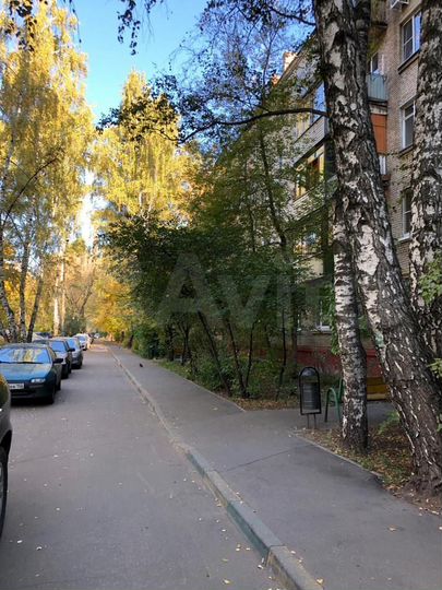 2-к. квартира, 47 м², 1/5 эт.