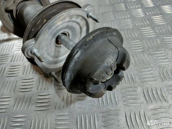 Амортизатор передний Audi A7 4G 2012 4G0031D