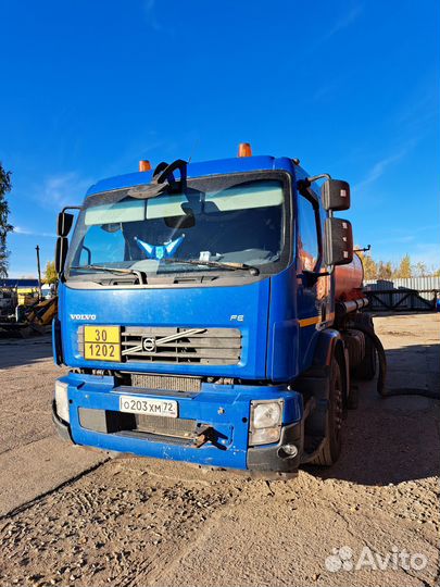 Топливозаправщик volvo