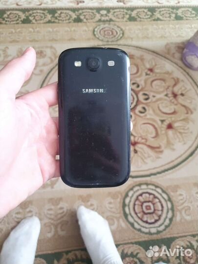 Телефон Samsung