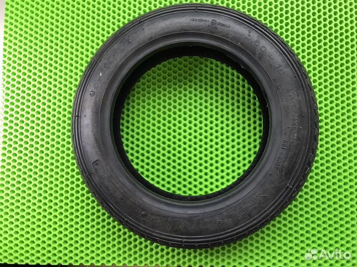 Покрышка ретро 10