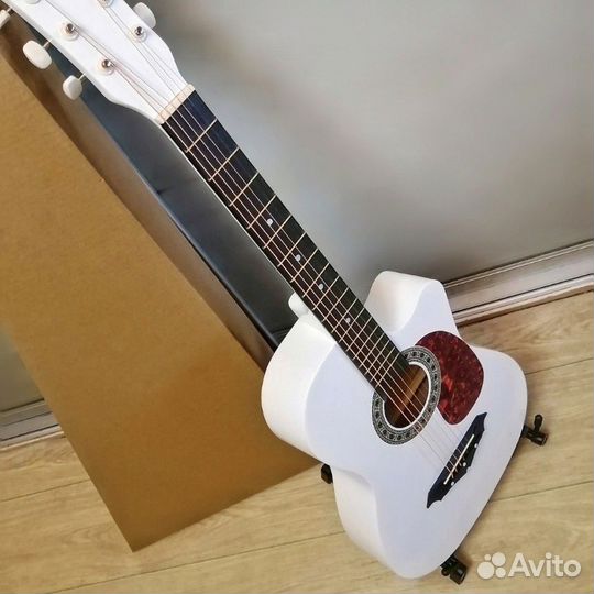 Гитара акустическая новая