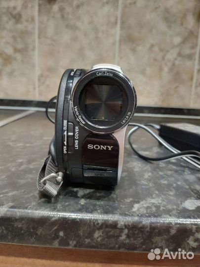 Видеокамера Sony DCR-DVD109 E