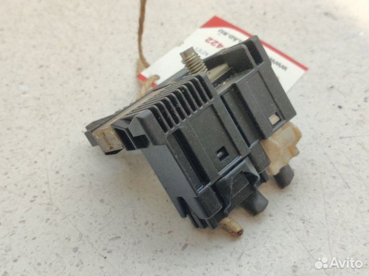 Клемма Toyota Corolla Fielder NRE160 1nrfe