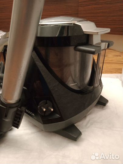 Пылесос Bosch Pro Silance 66