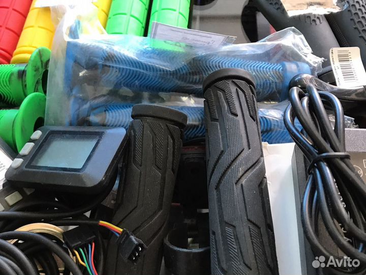 Грипсы для велосипеда (новые)