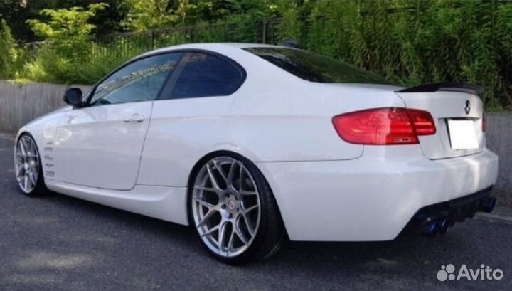 В разборе BMW 320i (E92) 20011г. 