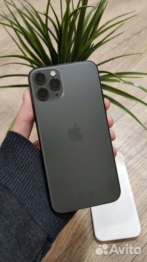 iPhone 11 Pro, 64 ГБ