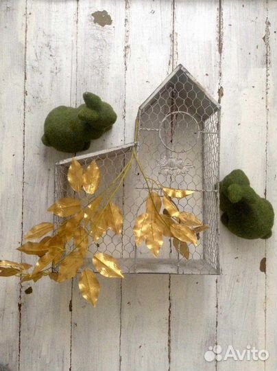 Украшение декоративное - золотая ветка