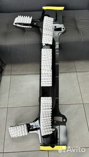 Панель задняя BMW G22 G82 41009879570