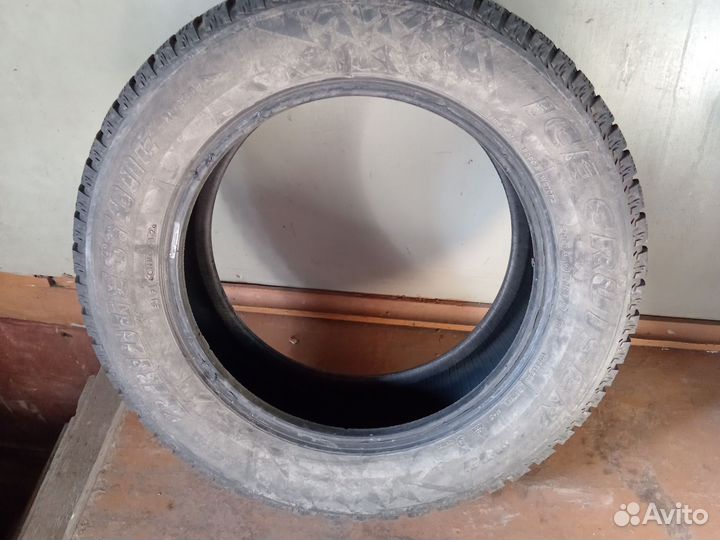 Bridgestone Ice Cruiser 7000 21.5/60 R16 95