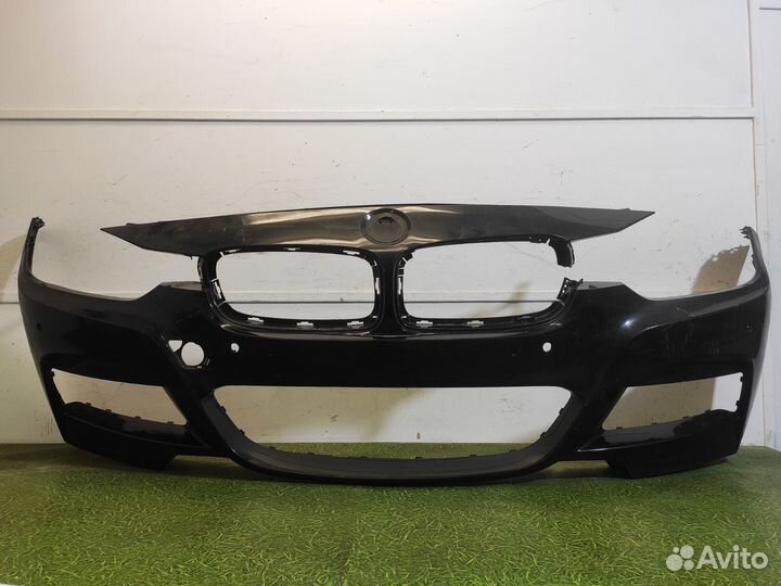 Бампер передний перед. BMW 3-Серия