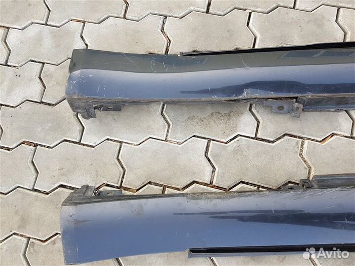 Накладка на порог лев. Lexus Ls460