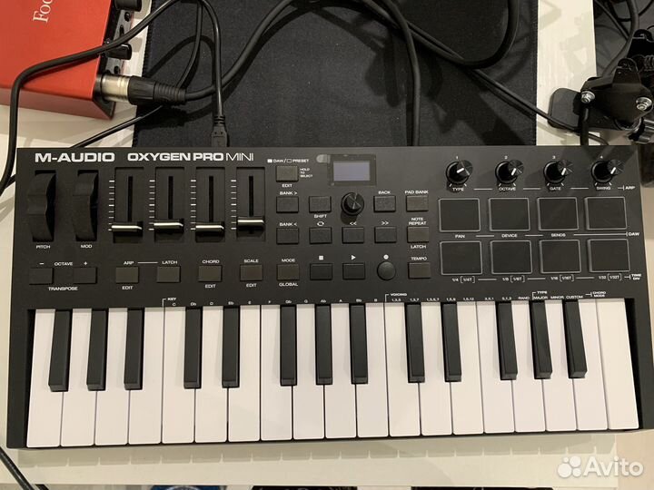 Миди клавиатура m audio oxygen pro mini