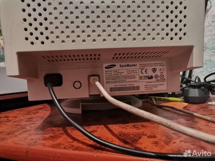 Samsung SyncMaster 763mb