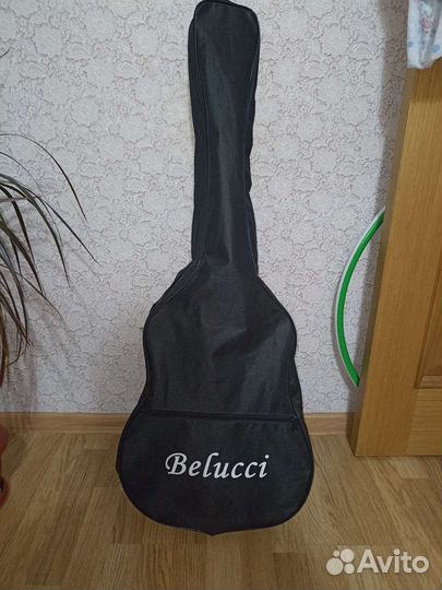 Классическая гитара Belucci