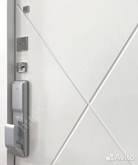 Металлическая входная дверь