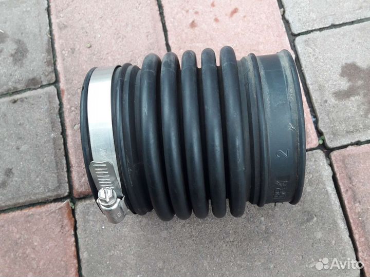 Патрубок впускной гофра