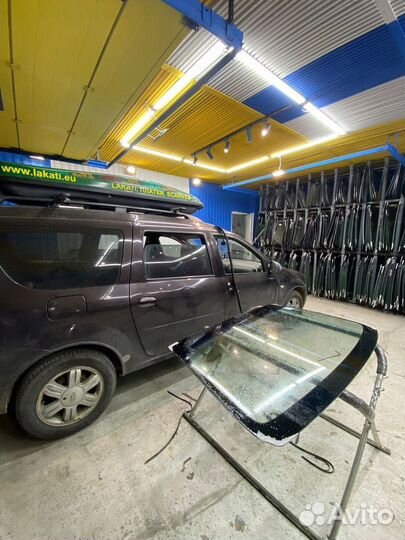 Лобовое стекло Лада Ларгус / Рено Логан