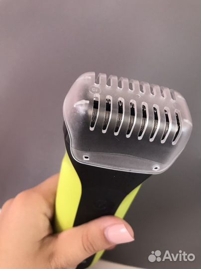 Электробритва Braun Series 3 300s, зеленая